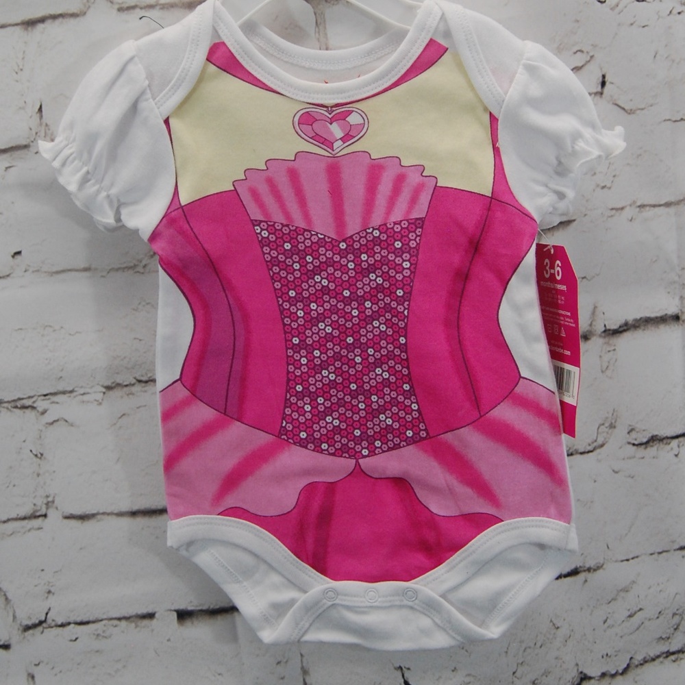 Infant girls body suit